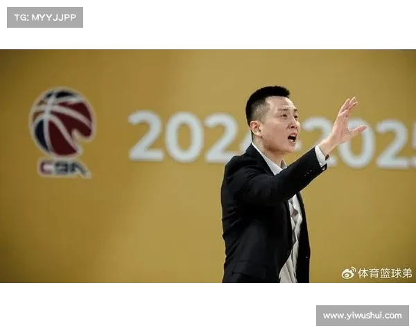 伤病潮迫使卢伟调整策略 上海男篮将启用新人冲击季后赛 伤病潮迫使卢伟调整策略 上海男篮将启用新人冲击季后赛